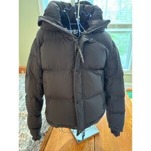 Aritzia The Super Puff Mid Jacket - Black cliMATTE - Women's M Canada
